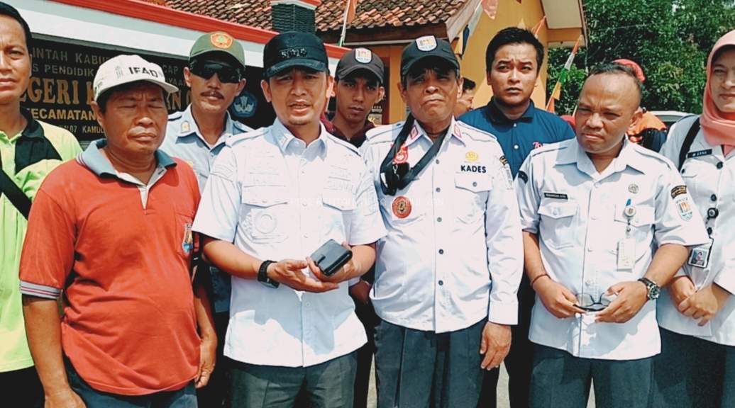 PEMDES KAMULYAN UCAP TERIMAKASIH PEMERINTAH DAERAH KAB.CILACAP GERCEP BANTU KORBAN ANGIN KENCANG